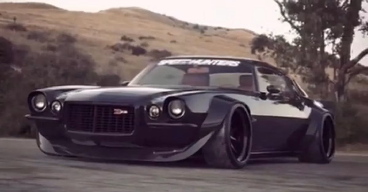 i-witnessed-a-blacked-out-2nd-gen-camaro-render-that-haunts-my-dreams-image-0