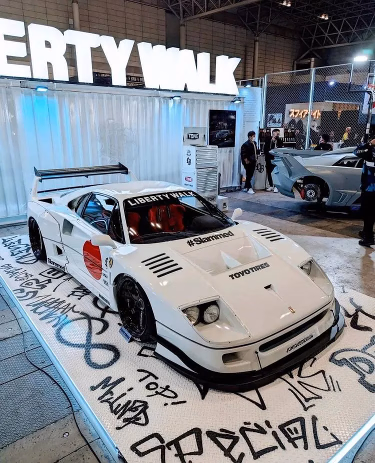 liberty-walk-s-ferrari-f40-widebody-turned-a-legend-upside-down-and-i-love-it-image-1