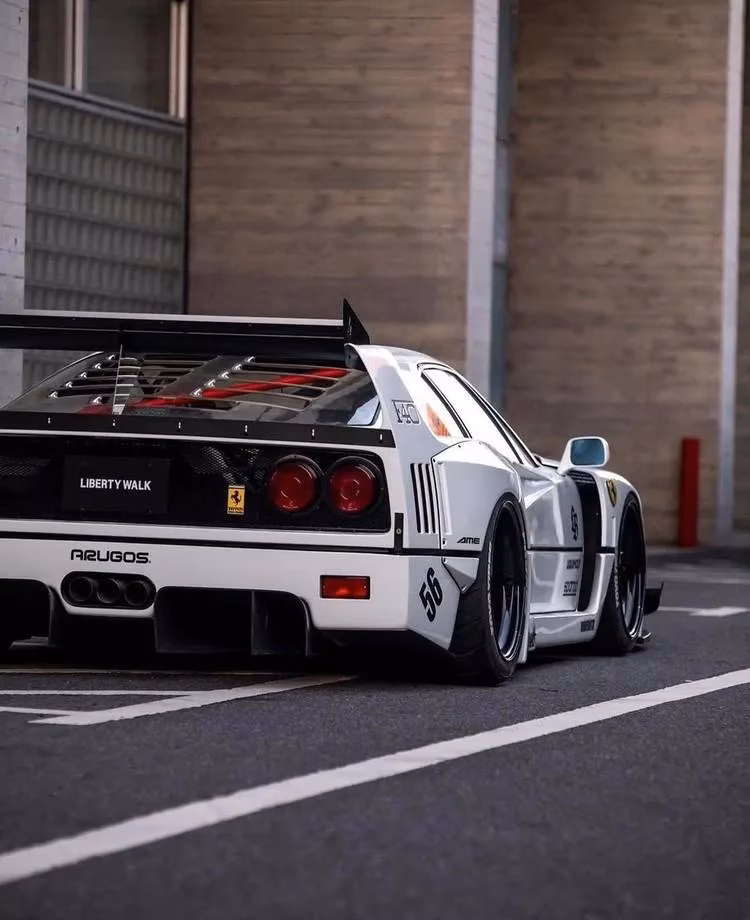 liberty-walk-s-ferrari-f40-widebody-turned-a-legend-upside-down-and-i-love-it-image-3