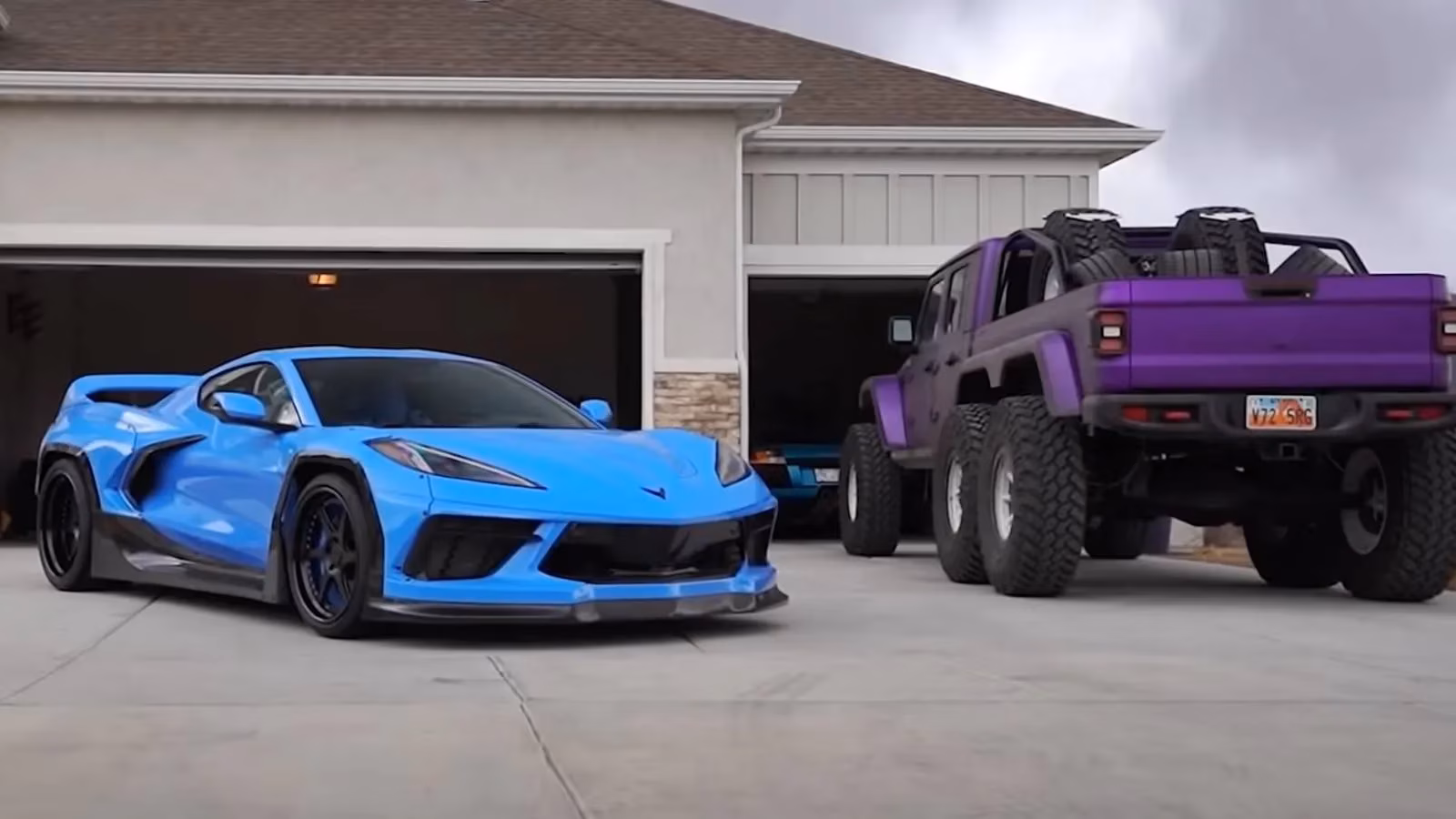 widebody-c8-corvette-the-blue-collar-supercar-that-still-steals-hearts-in-2026-image-0